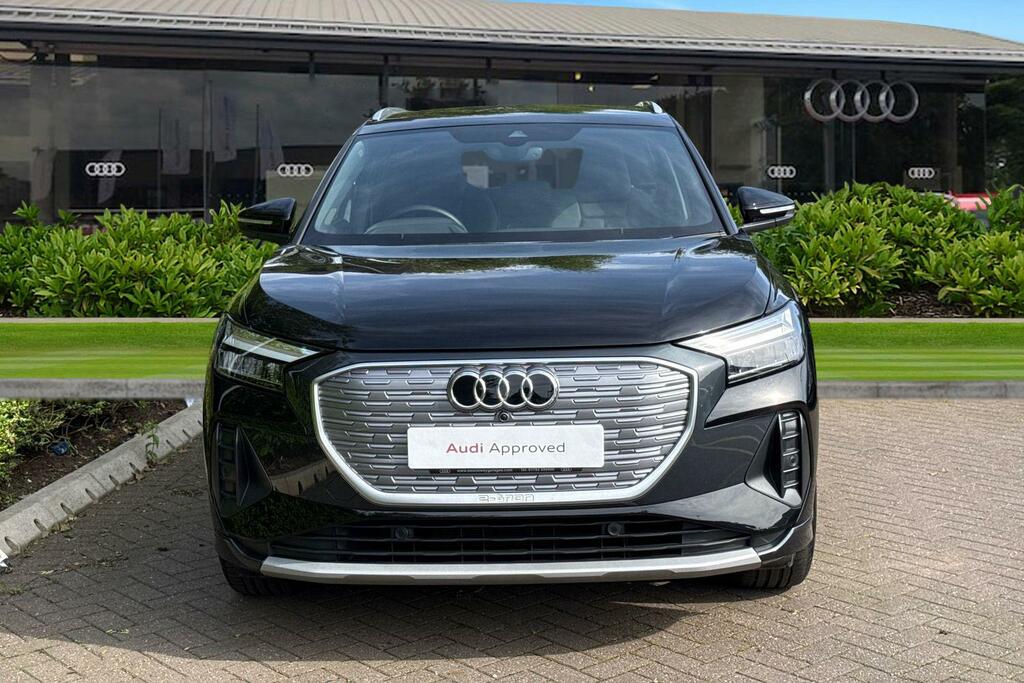 Audi Q4 E Tron Q4 Sport 45 E-tron 210,00 Kw KR75WCF Black #5