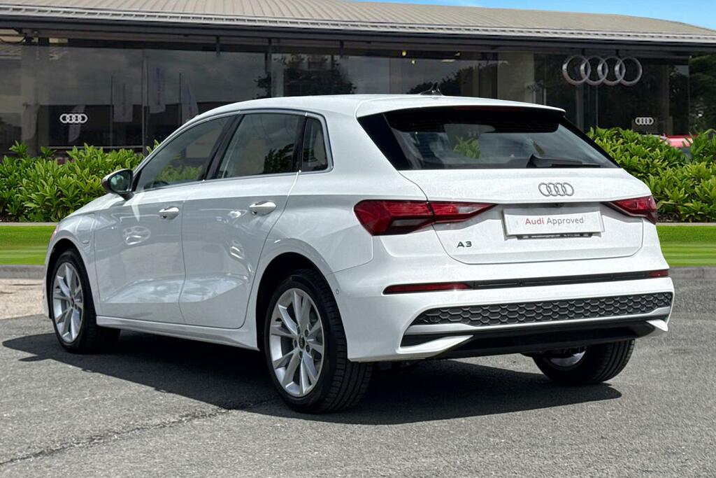 Audi A3 Sport Tfsi E 204 Ps S Tronic PN26FKY White #2