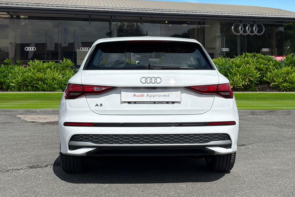 Audi A3 Sport Tfsi E 204 Ps S Tronic PN26FKY White #4