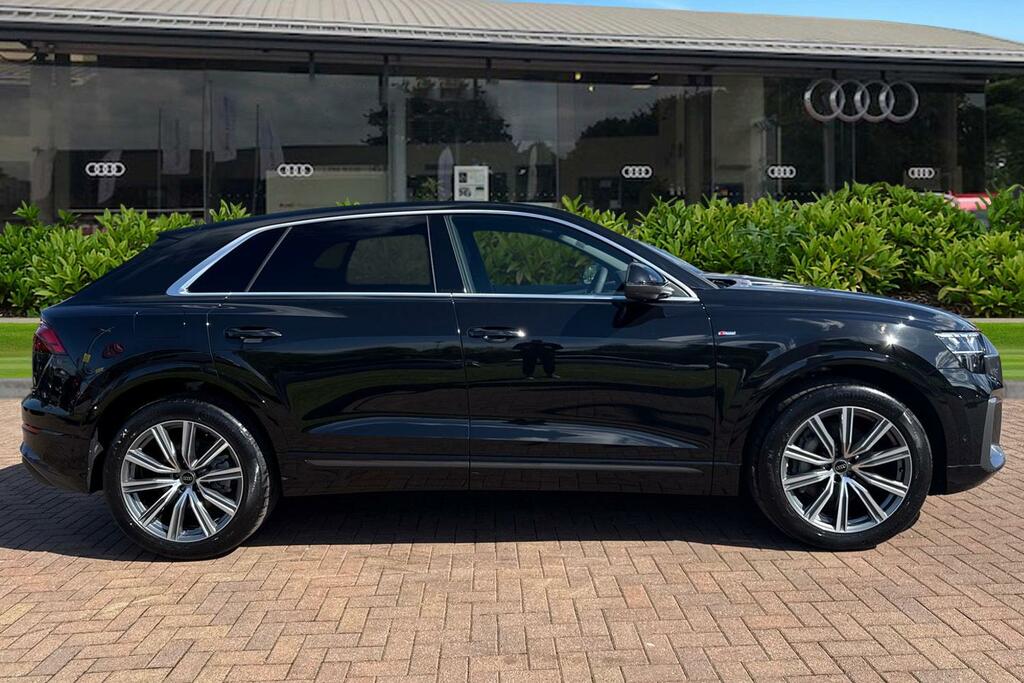 Audi Q8 Suv S Line Tdi Quattro 286 Ps Tiptronic Black #3
