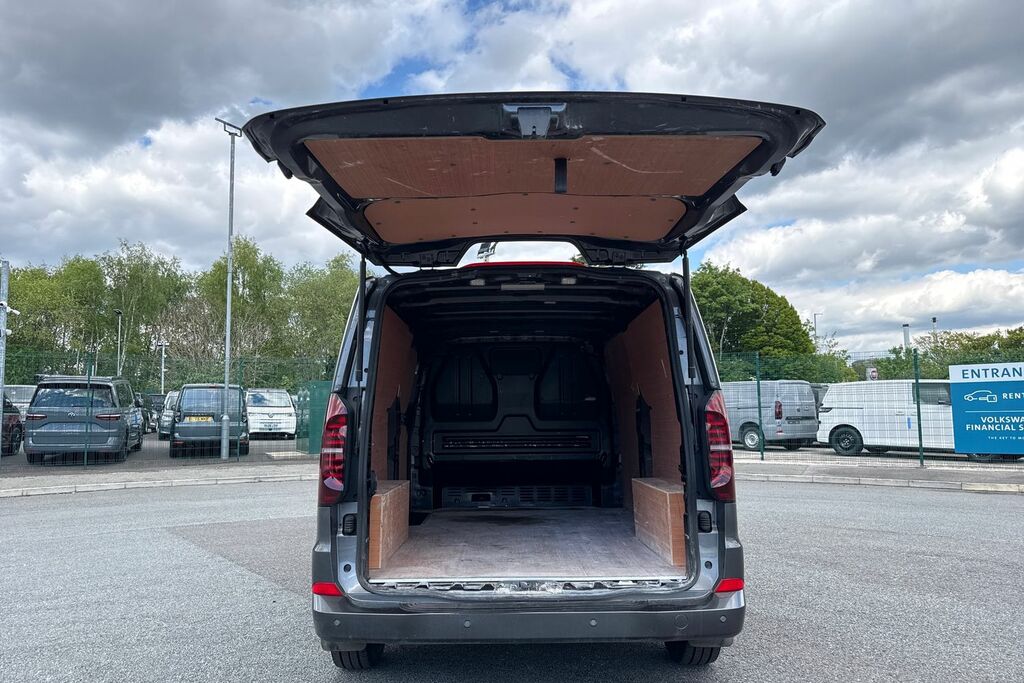 Volkswagen Transporter 2.0 Tdi 110 Commerce Pro Van DG75BXM Grey #6