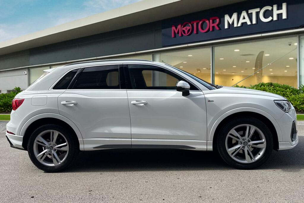 Audi Q3 1.5 Tfsi Cod 35 S Line S Tronic Euro 6 Ss YC19WYW White #3