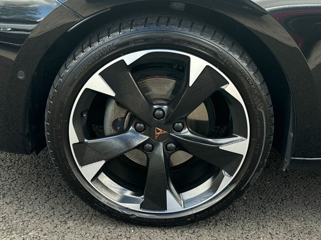 Cupra Leon 1.5 Etsi V1 Dsg DF74OGK Black #6