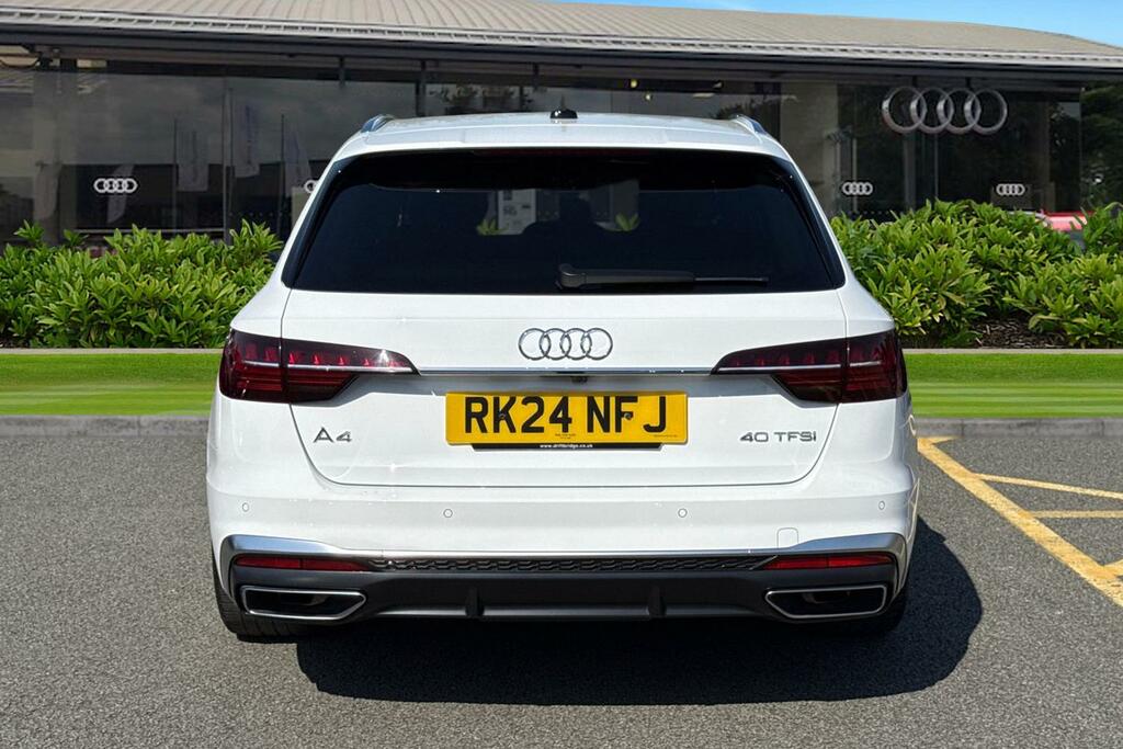 Audi A4 Avant Avant S Line 40 Tfsi 204 Ps S Tronic RK24NFJ White #4