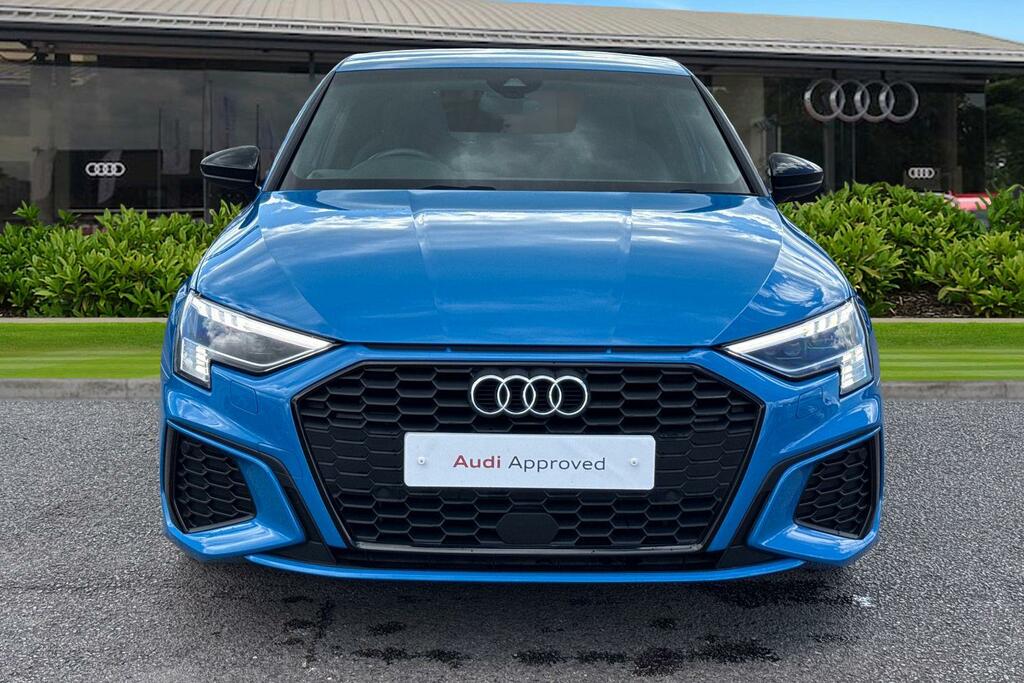 Audi A3 Edition 1 35 Tfsi 150 Ps S Tronic Blue #5