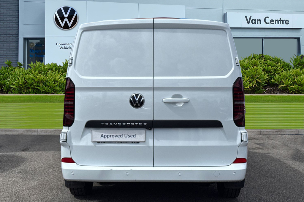 Volkswagen Transporter 2.0 Tdi 150 Commerce Pro Van DA75GUC White #4
