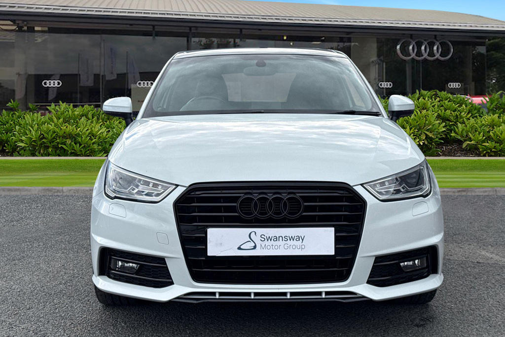 Audi A1 Black Edition Nav 1.4 Tfsi Cylinder On Demand 150 LO67FLD White #5