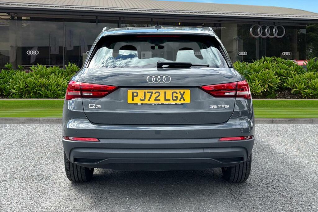 Audi Q3 Technik 35 Tfsi 150 Ps S Tronic PJ72LGX Grey #4
