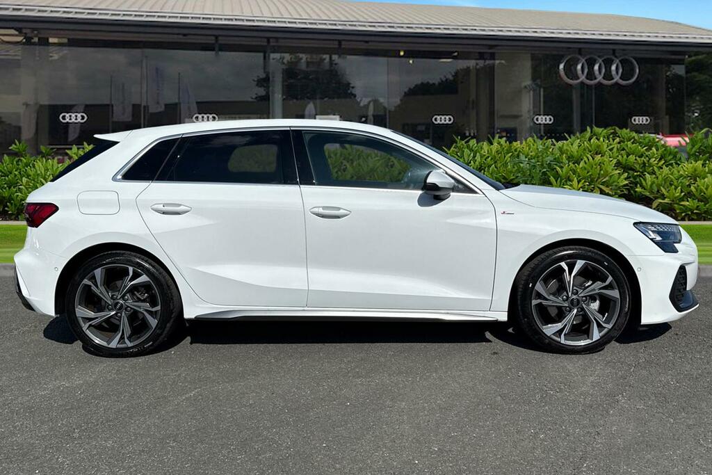 Audi A3 S Line Tfsi 116 Ps S Tronic PK75OWX White #3