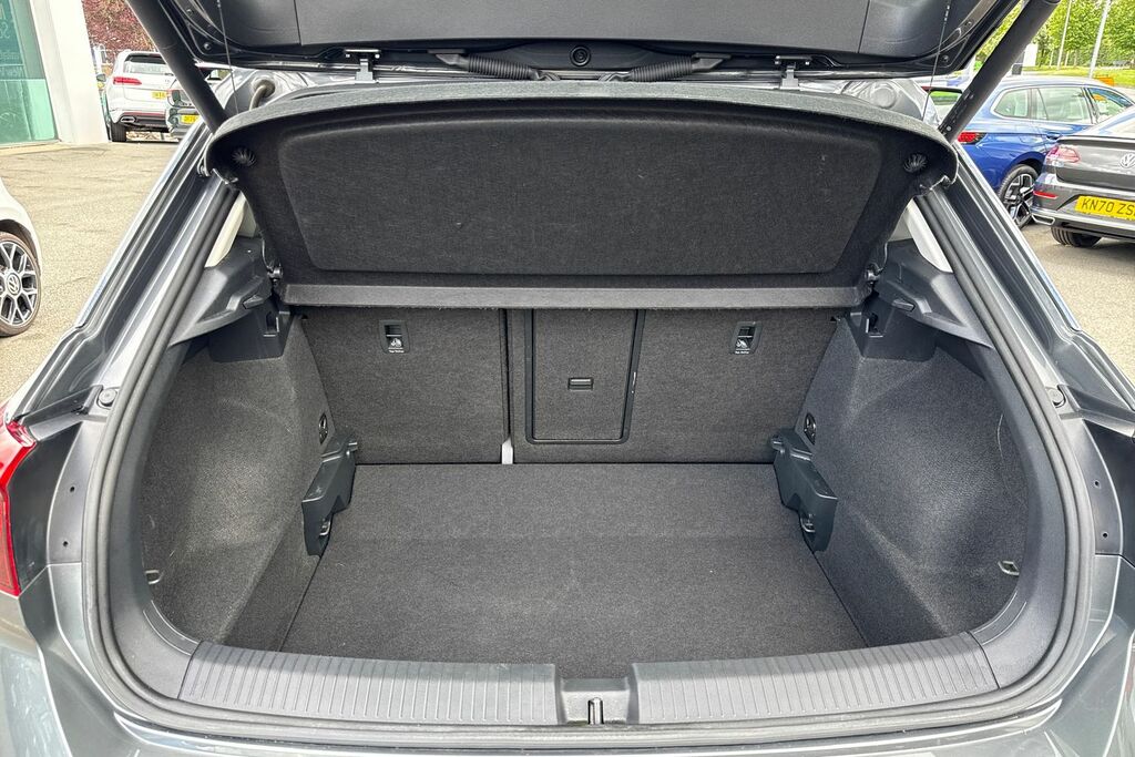 Volkswagen T-Roc 1.5 Tsi Evo Sel Tailgate, Lumbar Sup CX69YUL Grey #6