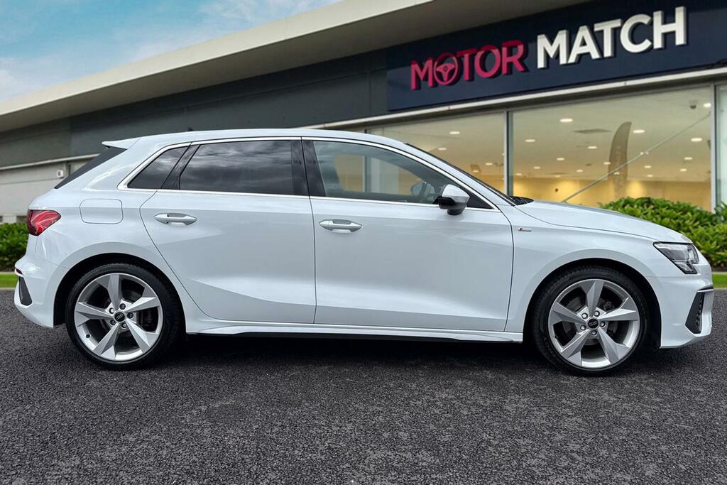 Audi A3 1.5 Tfsi 35 S Line Sportback Euro 6 Ss W900KTE White #3