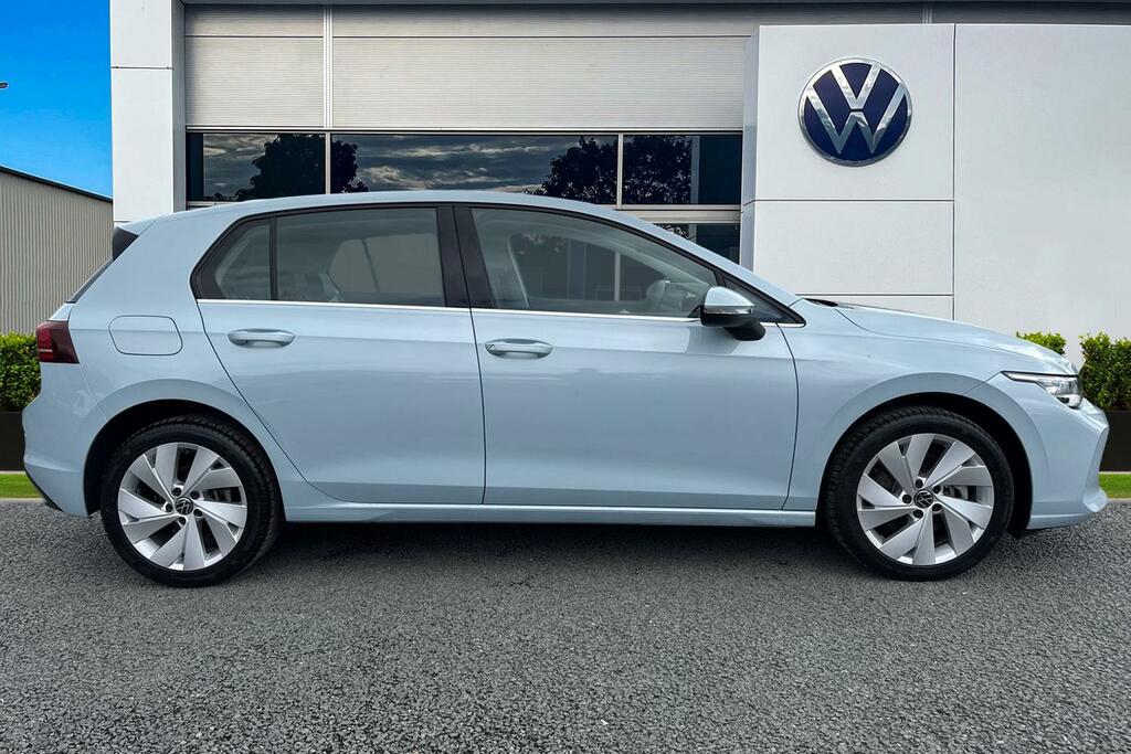Volkswagen Golf 1.5 Tsi 204 Style Ehybrid Dsg KP75MJY Blue #3