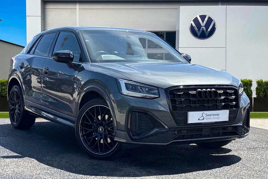 Audi Q2 1.5 Tfsi Cod 35 Black Edition S Tronic Euro 6 Ss Grey