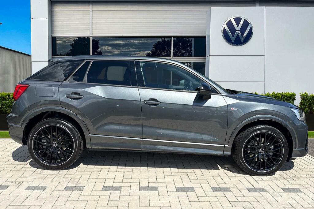 Audi Q2 1.5 Tfsi Cod 35 Black Edition S Tronic Euro 6 Ss KS24RVL Grey #3