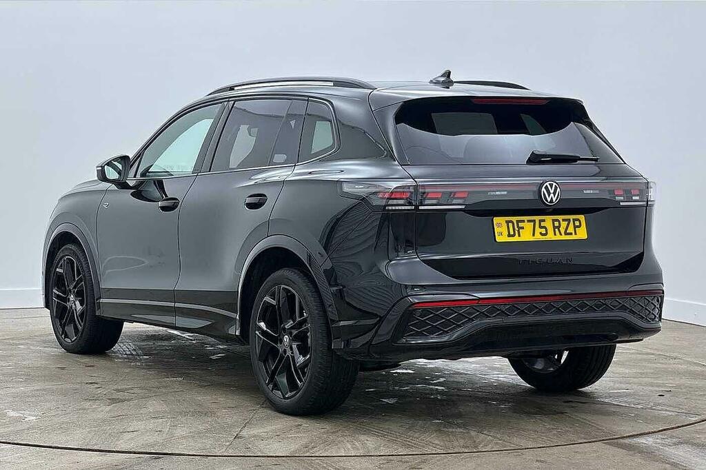Volkswagen Tiguan 2.0 Tdi R-line Dsg Pan Roof Black Pack D DF75RZP Black #3