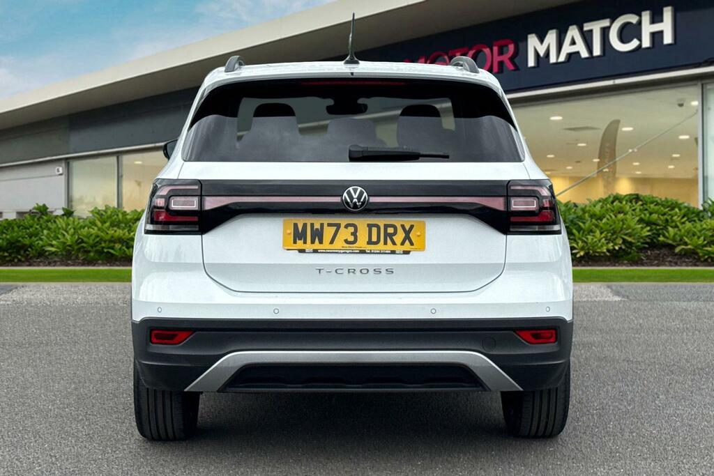 Volkswagen T-Cross 1.0 Tsi Black Edition Euro 6 Ss MW73DRX White #4