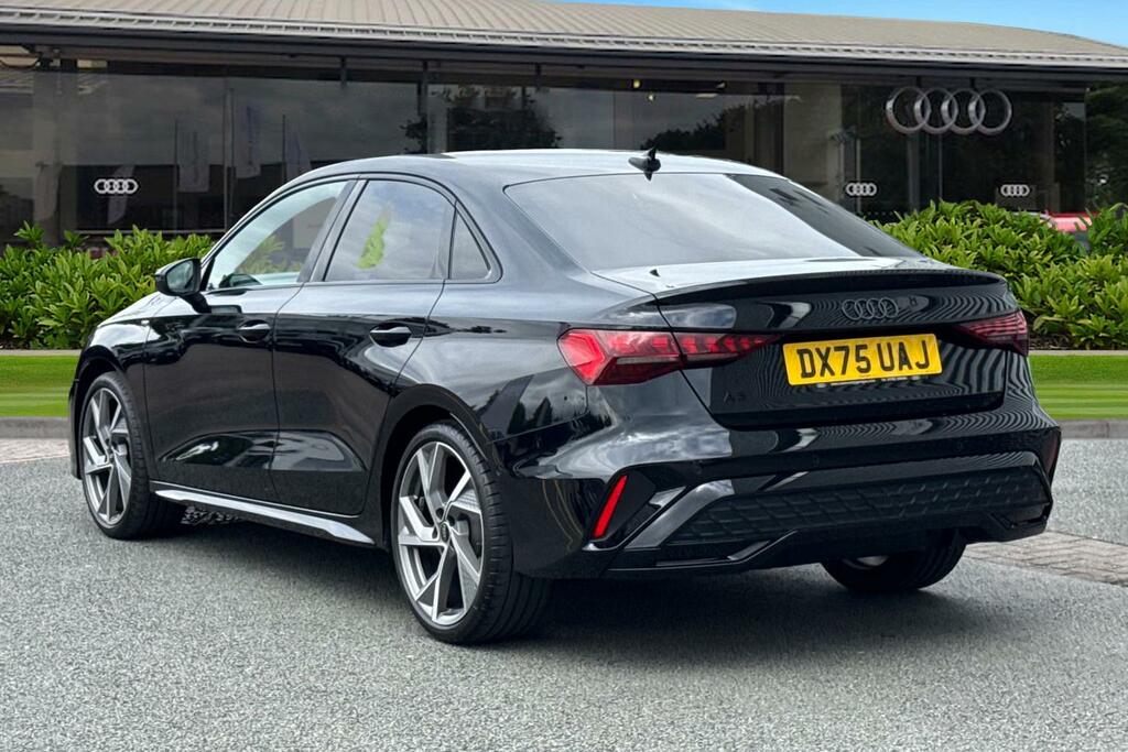 Audi A3 Black Edition 35 Tfsi 150 Ps S Tronic DX75UAJ Black #2