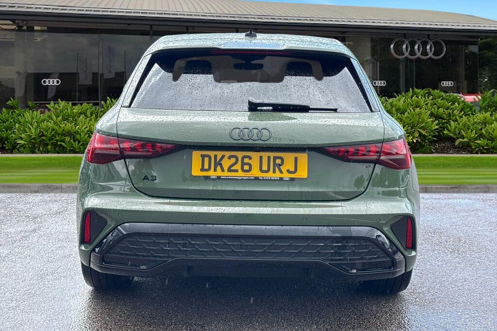 Audi A3 Black Edition Tfsi 150 Ps 6-Speed DK26URJ Green #4