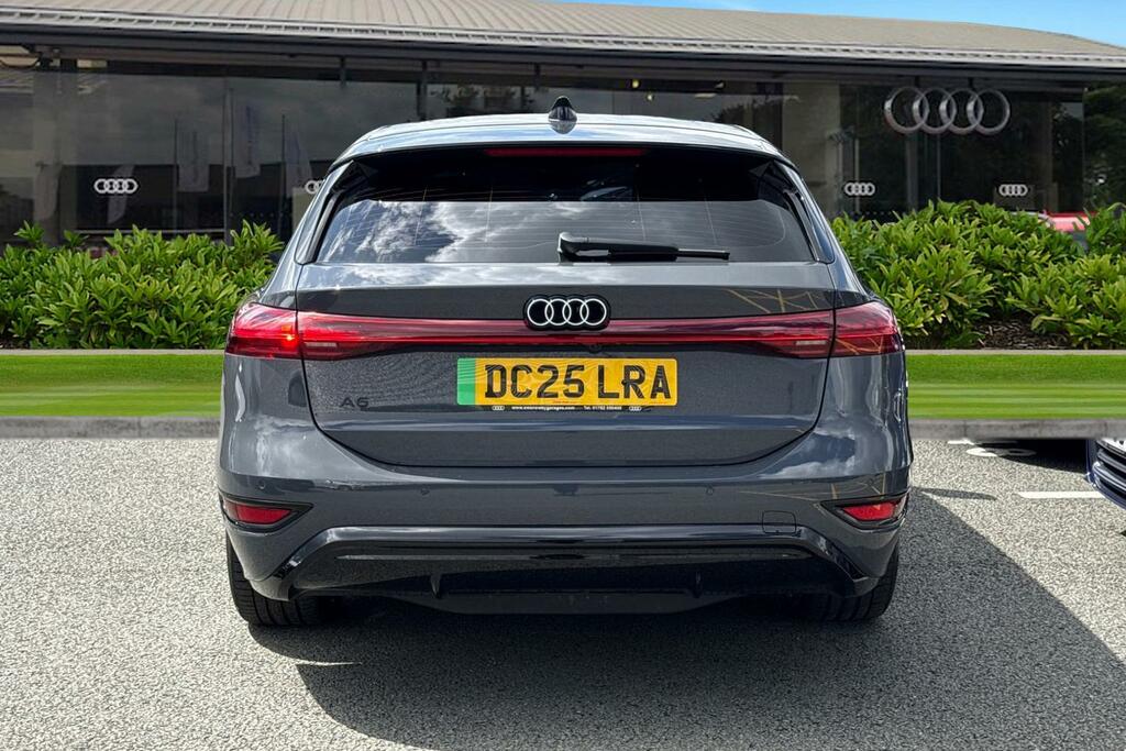 Audi A6 E-tron Avant 100Kwh Performance Sport Grey #4