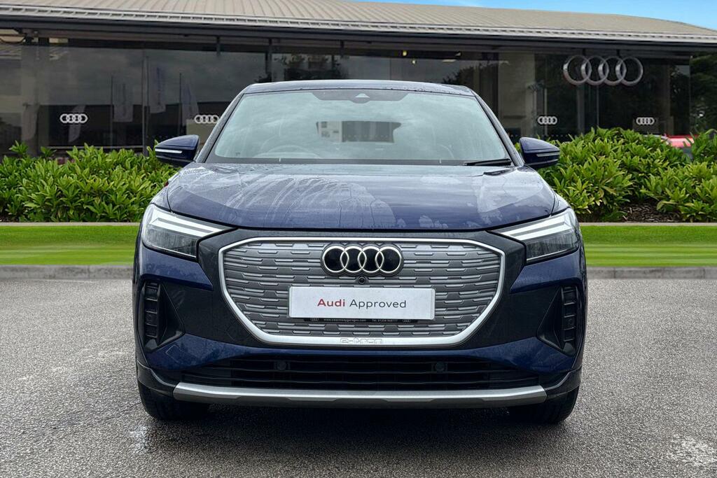 Audi Q4 E Tron Q4 Sportback Sport 35 E-tron 125,00 Kw PK75DYW Blue #5