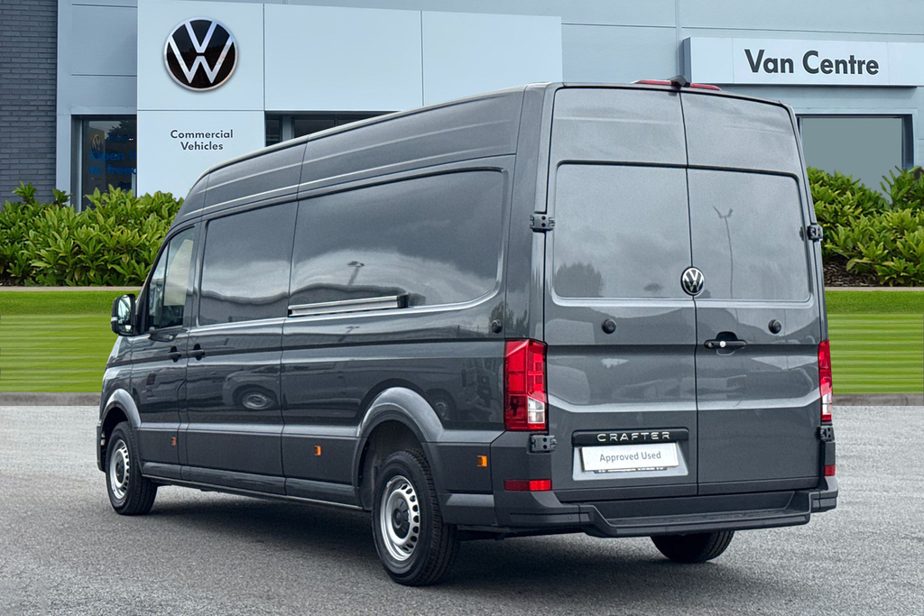 Volkswagen Crafter Cr35 Panel Van Commerce Plus Lwb 140 Ps 2.0 Tdi 6S Grey #2