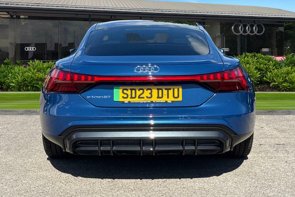 Audi E Tron GT 93.4Kwh Quattro SD23DTU Blue #4