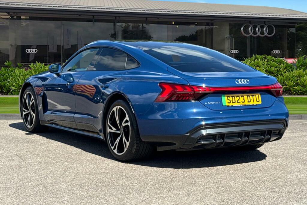 Audi E Tron GT 93.4Kwh Quattro SD23DTU Blue #2