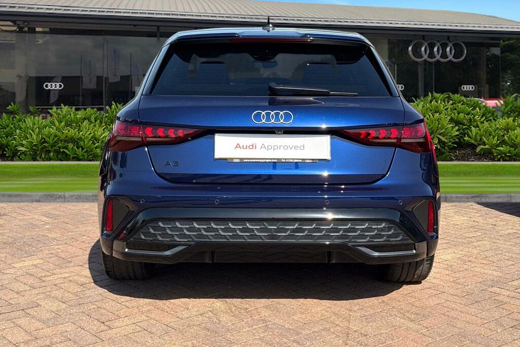 Audi A3 S Line 35 Tfsi 150 Ps S Tronic KN75RJJ Blue #4