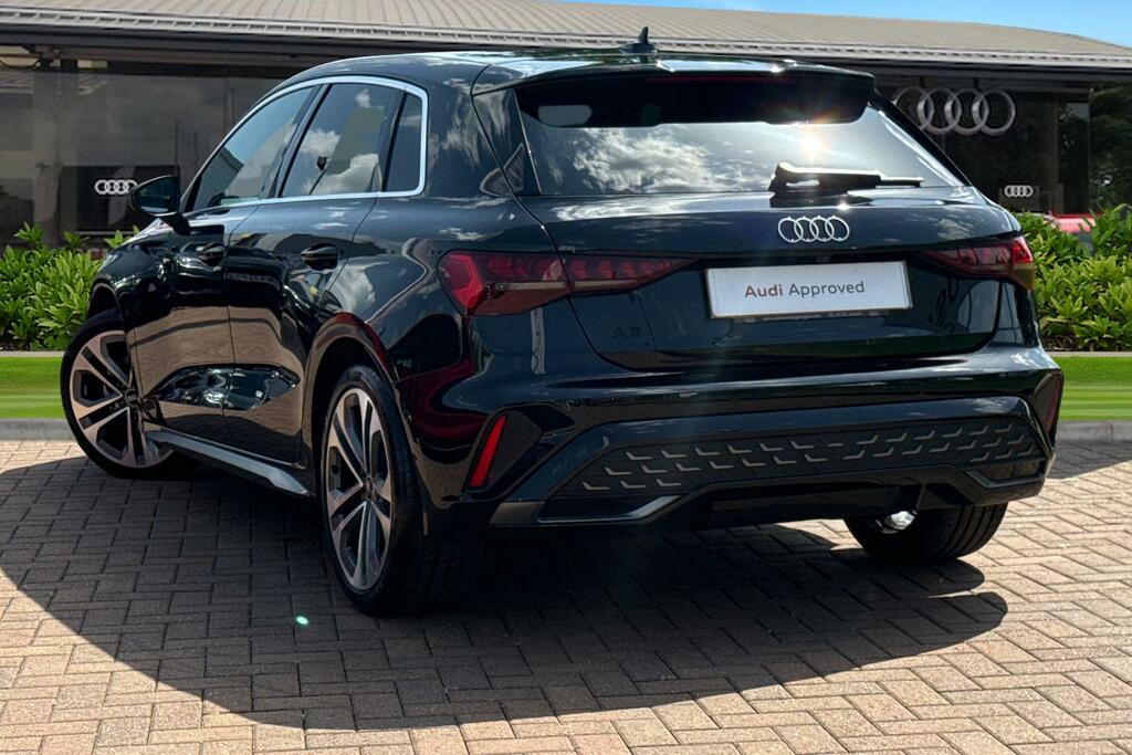 Audi A3 S Line Tfsi 150 Ps S Tronic DE75RWK Black #2