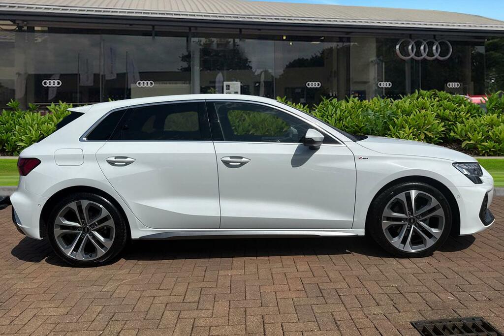 Audi A3 S Line Tfsi 150 Ps S Tronic DK75WRR White #3