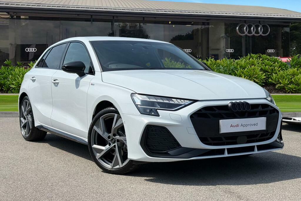 Audi A3 Black Edition Tfsi 150 Ps S Tronic White