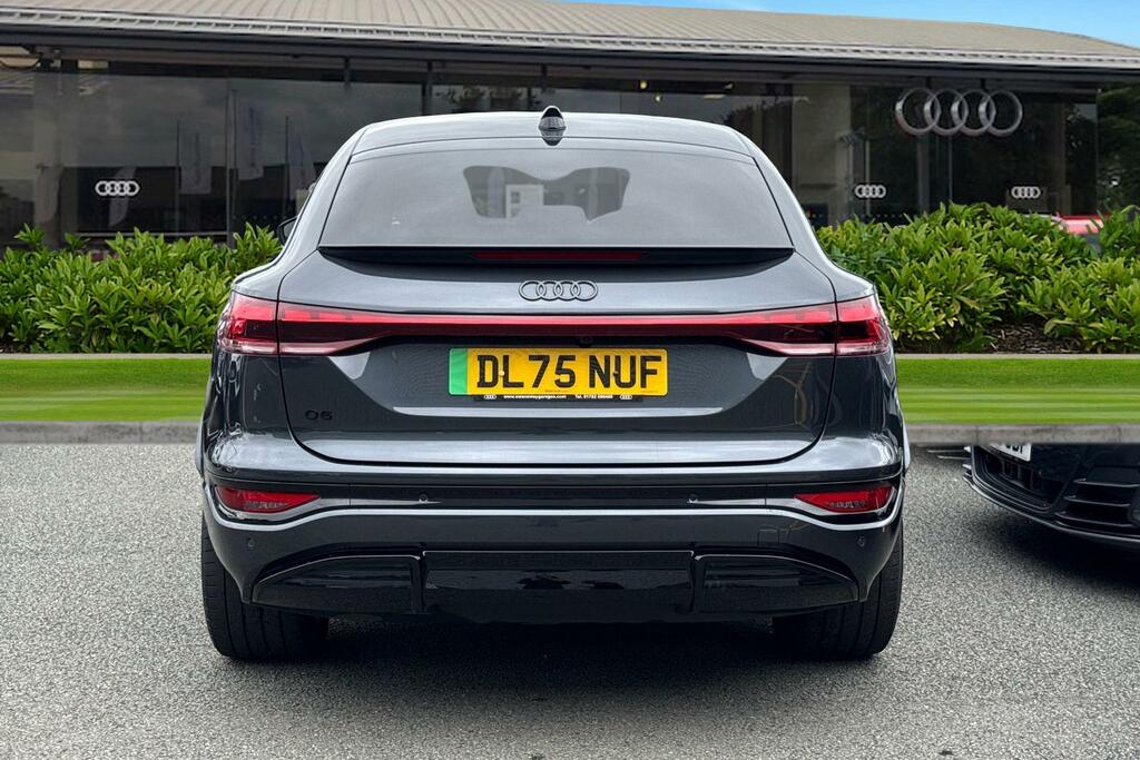 Audi Q6 E-Tron Q6 Sportback Edition 1 E-tron Performance 225,00 K DL75NUF Grey #4