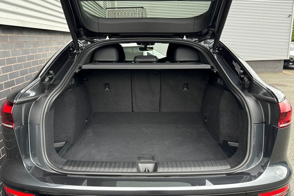 Audi Q6 E-Tron Q6 Sportback Edition 1 E-tron Performance 225,00 K DL75NUF Grey #6