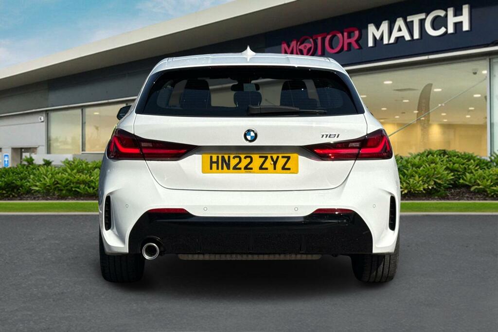 BMW 1 Series 1.5 118I M Sport Lcp Euro 6 Ss HN22ZYZ White #4