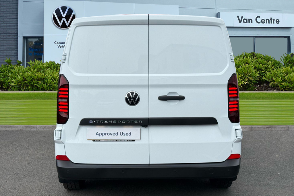 Volkswagen E-Transporter 100Kw 65Kwh Commerce Plus Van BD75XJG White #4