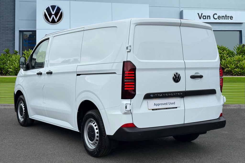 Volkswagen E-Transporter 100Kw 65Kwh Commerce Plus Van BD75XJG White #2