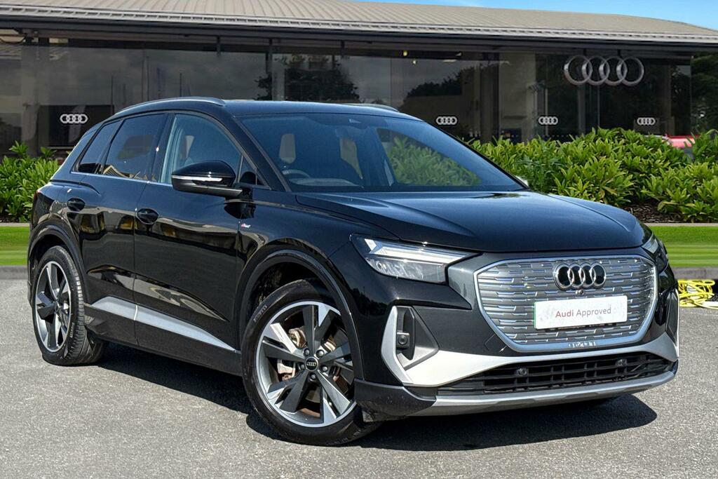 Audi Q4 E Tron Q4 S Line 45 E-tron 210,00 Kw Black
