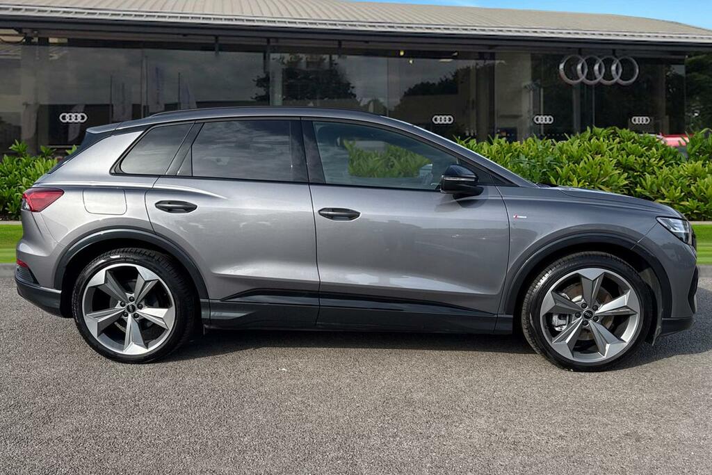 Audi Q4 E Tron Q4 Black Edition 45 E-tron 210,00 Kw DC75WNU Grey #3