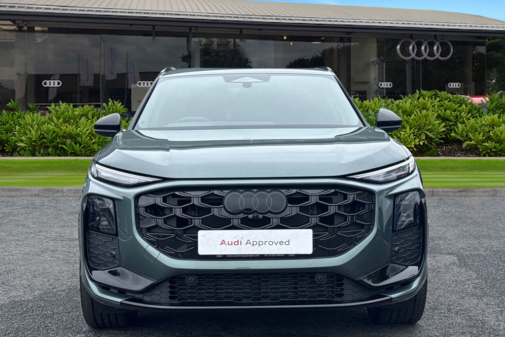 Audi Q3 Suv Edition 1 Tdi 150 Ps S Tronic PX26YSB Green #5