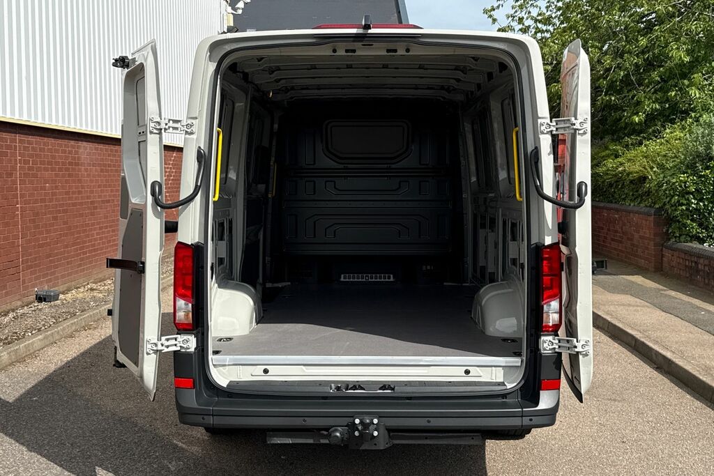 Volkswagen Crafter 2.0 Tdi 177Ps Commerce Plus Low Roof Van Tow Grey #6
