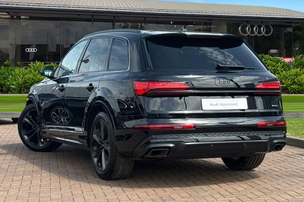 Audi Q7 Suv Black Edition Tdi Quattro 286 Ps Tiptronic PN26FXE Black #2