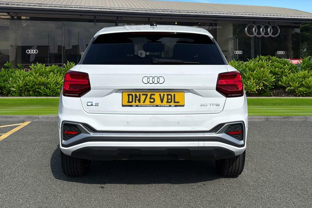 Audi Q2 S Line 30 Tfsi 116 Ps 6-Speed DN75VDL White #4