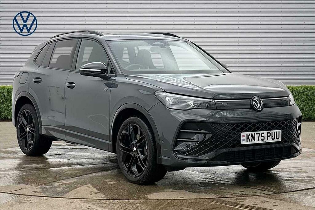 Volkswagen Tiguan 2.0 Tdi R-line Dsg Pan Roof Black Pack D Grey