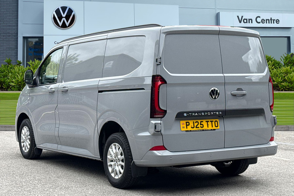 Volkswagen E-Transporter 160Kw 65Kwh Commerce Pro Van PJ25TTO Grey #2