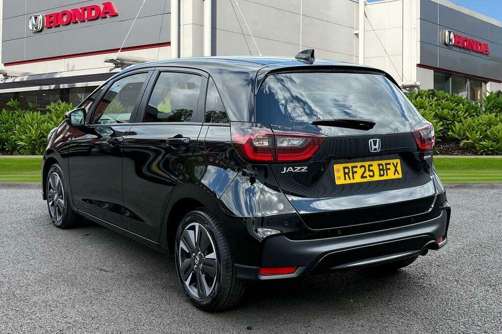 Honda Jazz 1.5 I-mmd Hybrid Advance Ecvt RF25BFX Black #3