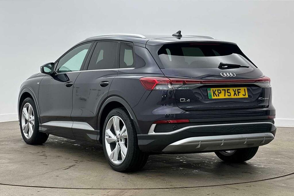 Audi Q4 E Tron Q4 S Line 40 E-tron 150,00 Kw KP75XFJ Purple #3