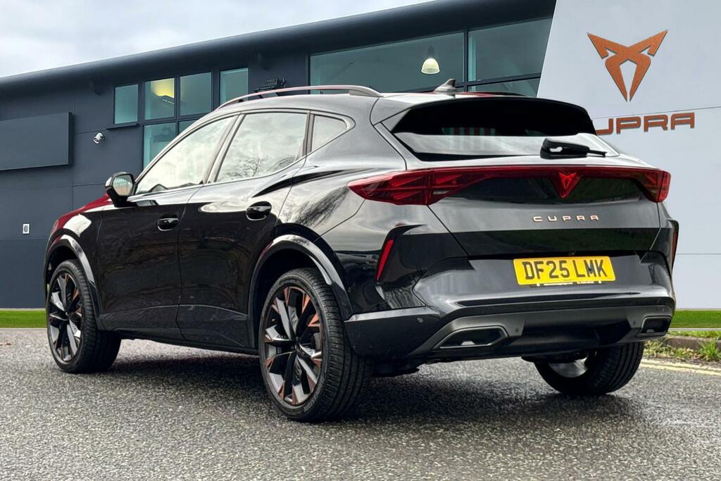 Cupra Formentor 1.5 Etsi V3 Dsg Euro 6 Ss DF25LMK Black #2