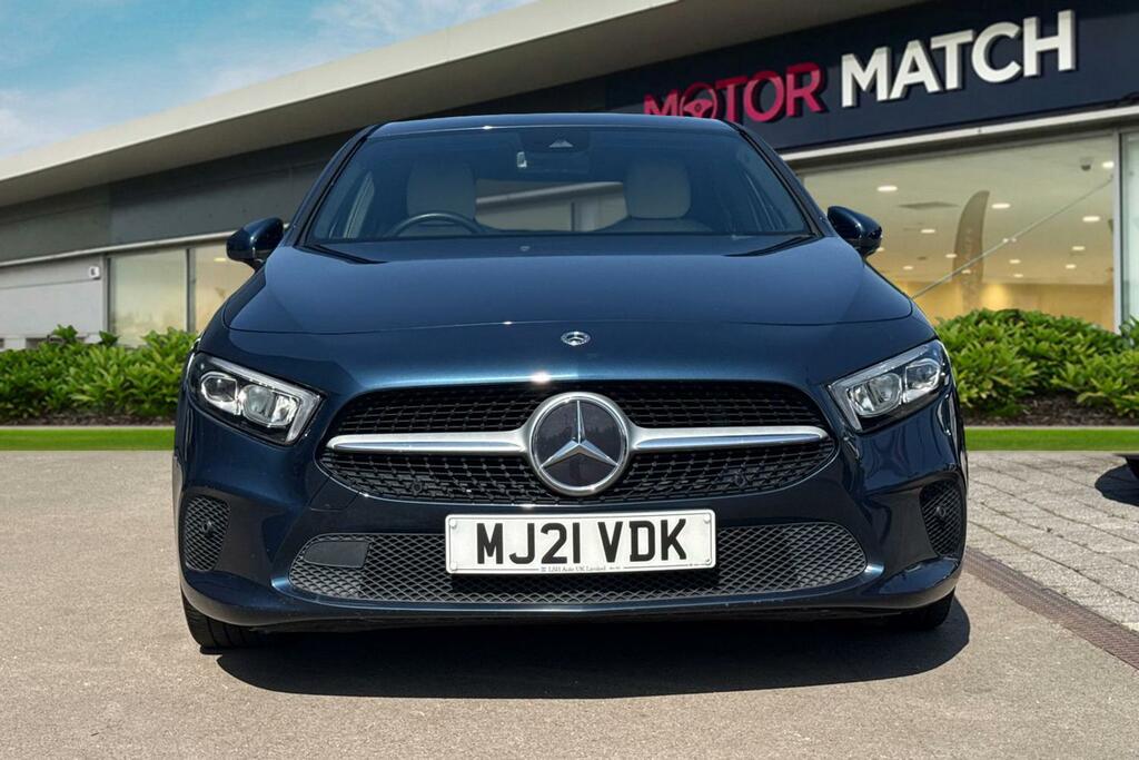 Mercedes-Benz A Class 1.3 A180 Sport Edition Executive 7G-dct Euro 6 MJ21VDK Blue #5