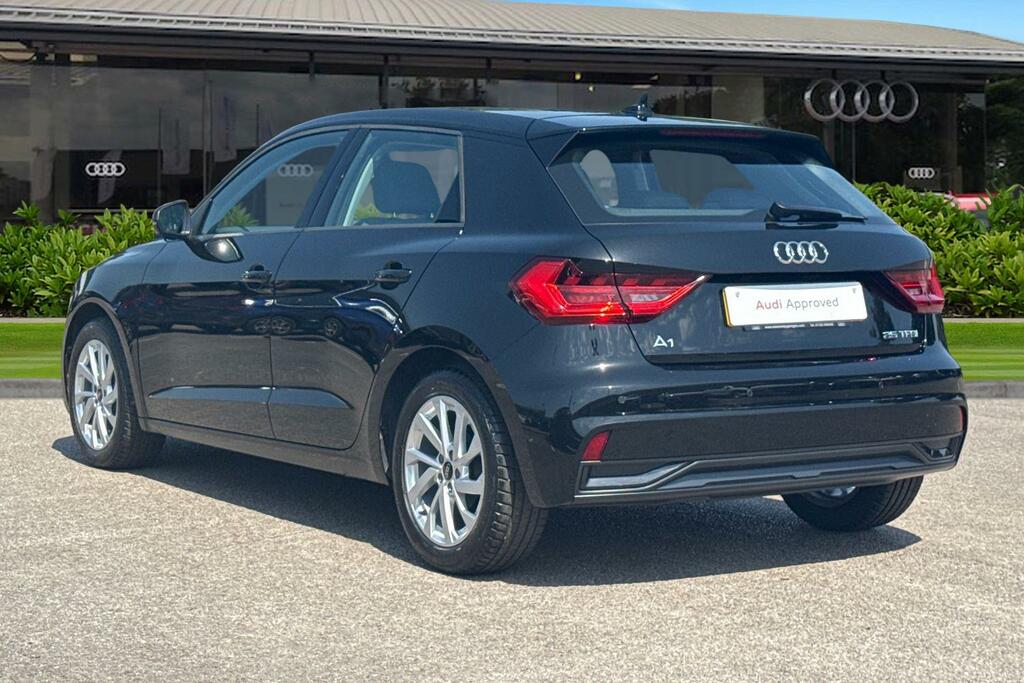 Audi A1 Sport 25 Tfsi 95 Ps S Tronic DH73HMX Black #2