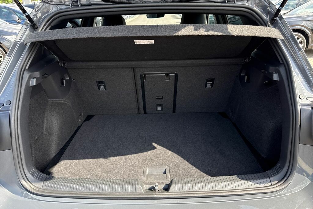 Volkswagen Golf 1.5 Etsi 150 Black Edition Dsg PG24EKU Grey #6